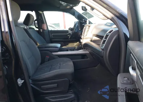 2020 Ram 1500 z USA, uszkodzony, nr VIN 1C6SRFFTXLN154359